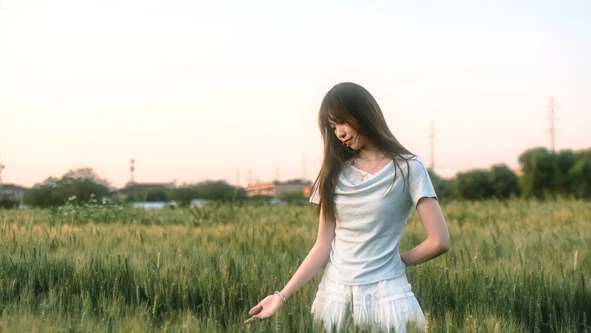 广西企业如何选择劳务派遣公司？人事外包服务对比与用工风险分析
