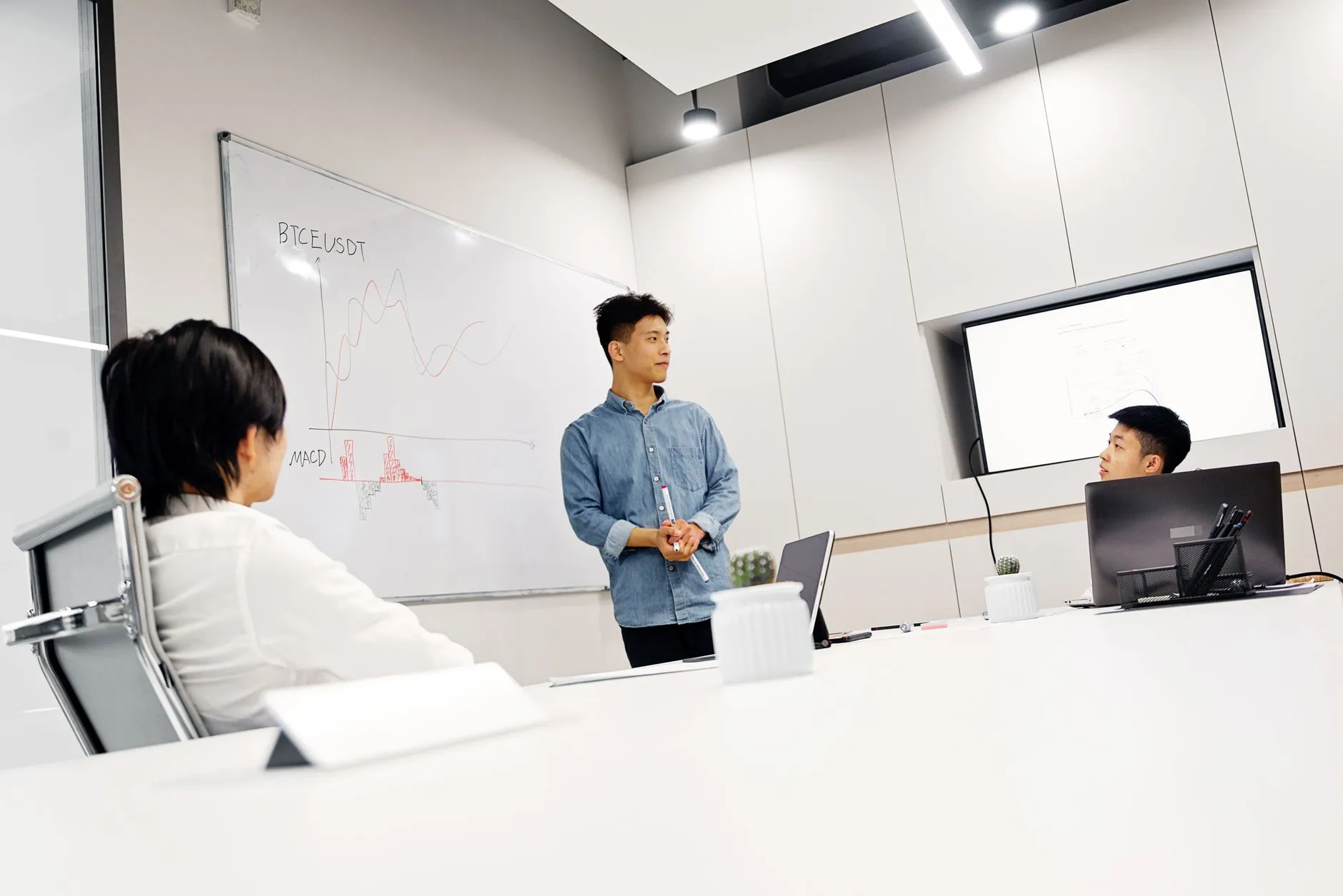2025年广西人力资源行业技术趋势:AI招聘与人事外包新应用