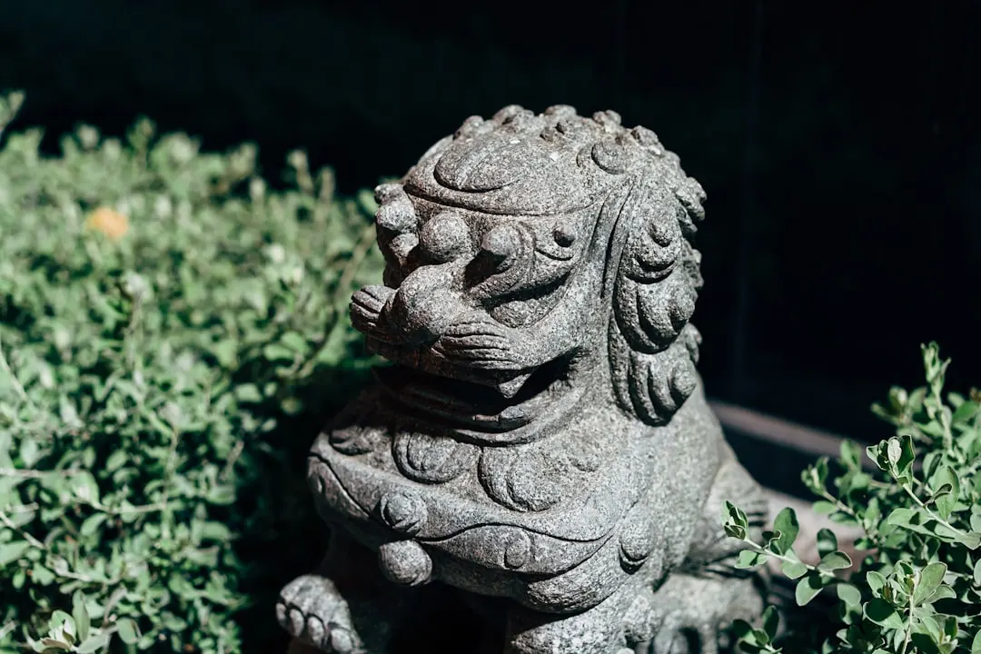 劳务派遣与人事外包在中小企业降本增效中的实践应用对比